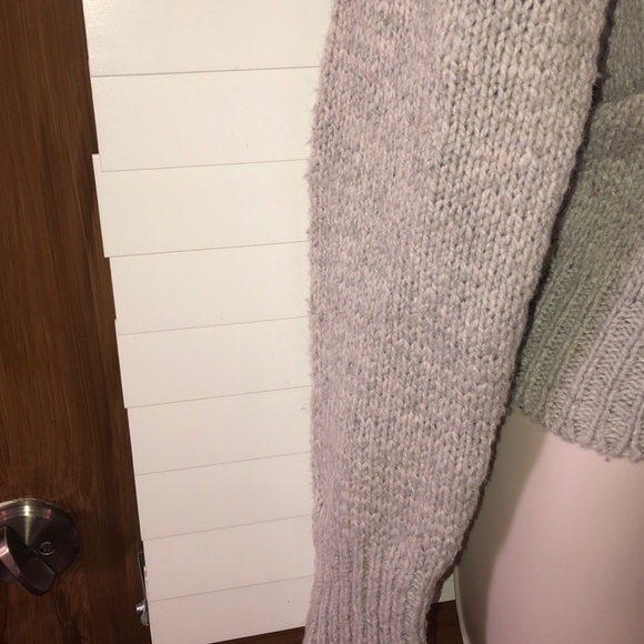 NWT dear ab sweater - Picture 3 of 9